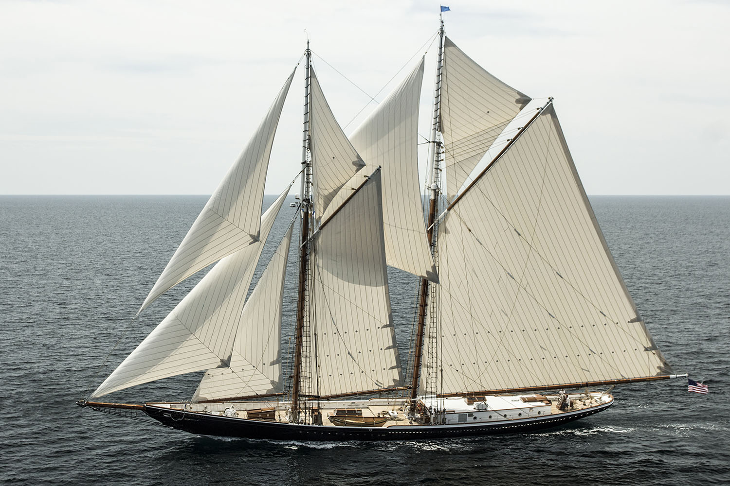 sailing yacht columbia